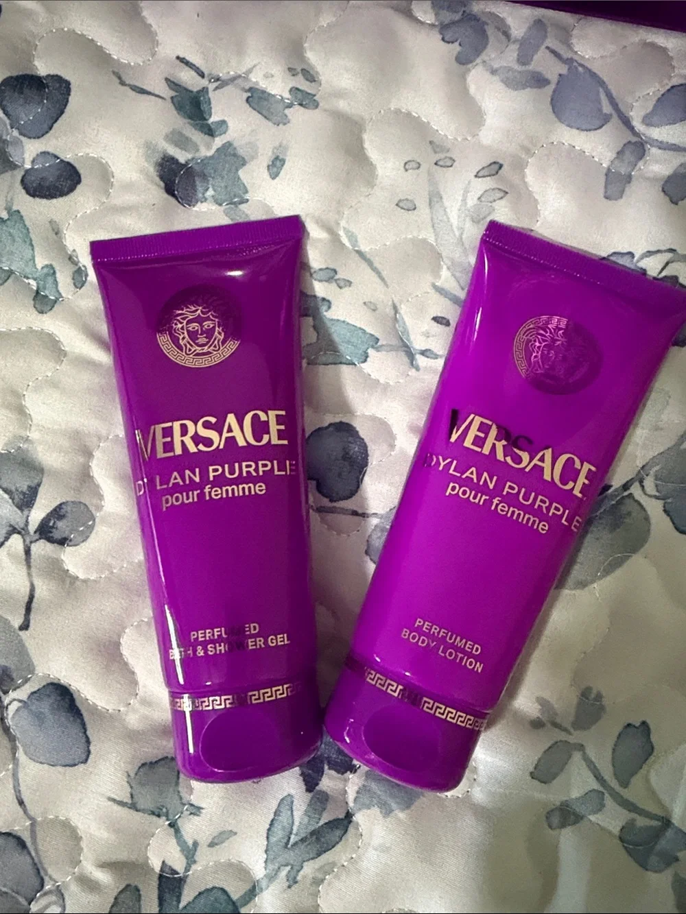 NeVersace Dylan Purple Pour Femme Bright Purple Bath shower gel and body lotion